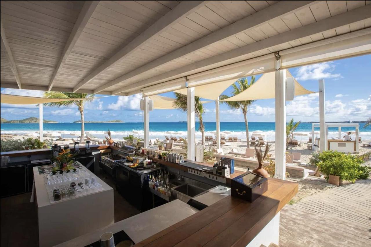 Front Line Unit 520 Ft2 - 48 M2, On Second Floor, Stunning Ocean View Apartment Cul de Sac Exterior photo